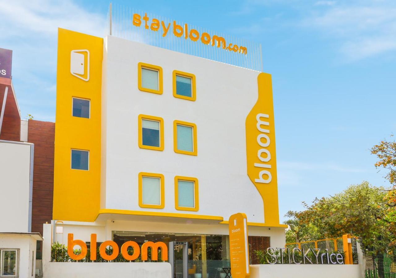 Bloom Hotel - Golf Course Road, Sector 43 Gurgaon Eksteriør billede