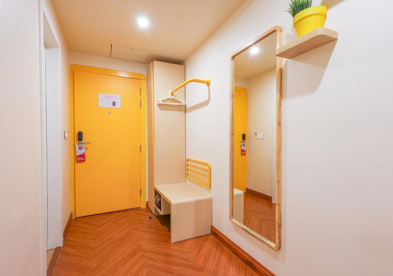 Bloom Hotel - Golf Course Road, Sector 43 Gurgaon Eksteriør billede