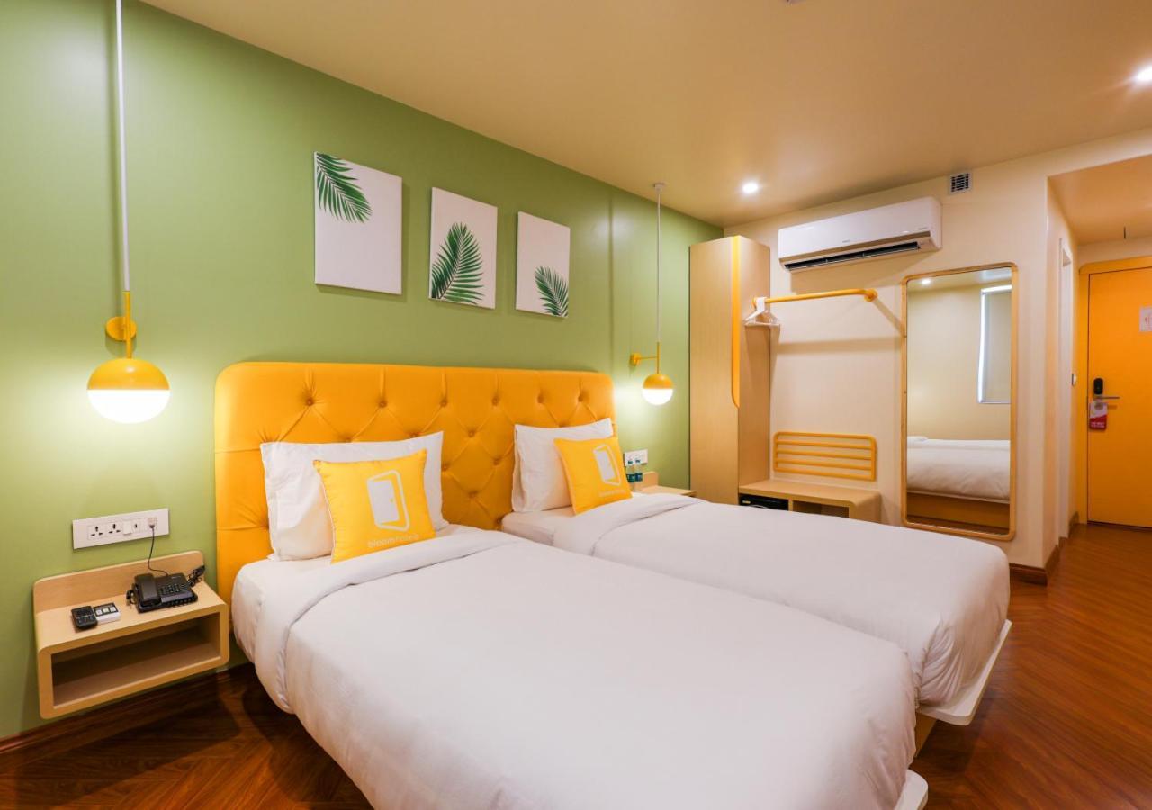 Bloom Hotel - Golf Course Road, Sector 43 Gurgaon Eksteriør billede